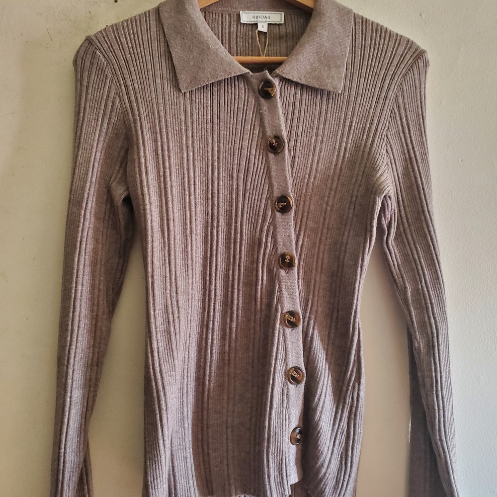 Rihoas Ribbed Cardigan Size Small.